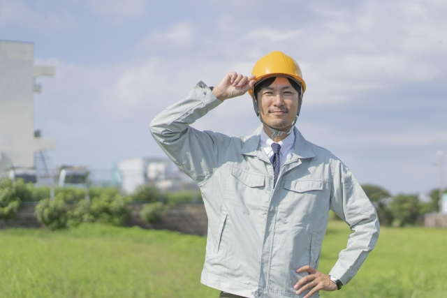 産業用ポンプの製造・検査/リフト免許必須/日勤のみ/土日祝休み